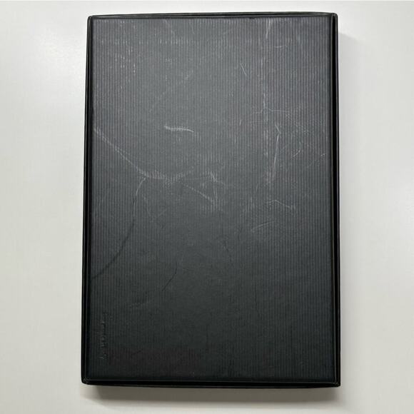 NWB | Gucci | Strawberry iPhone X/XS Case - Picture 6 of 8